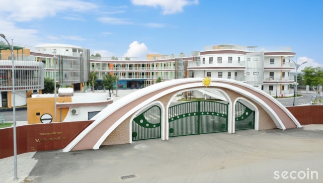 GẠCH NGHỆ THUẬT NGOÀI TRỜI SECOIN GÓP PHẦN KIẾN TẠO KHÔNG GIAN HỌC TẬP AN TOÀN – GIÀU CẢM XÚC TẠI TRƯỜNG MẦM NON VĂN KHÊ A